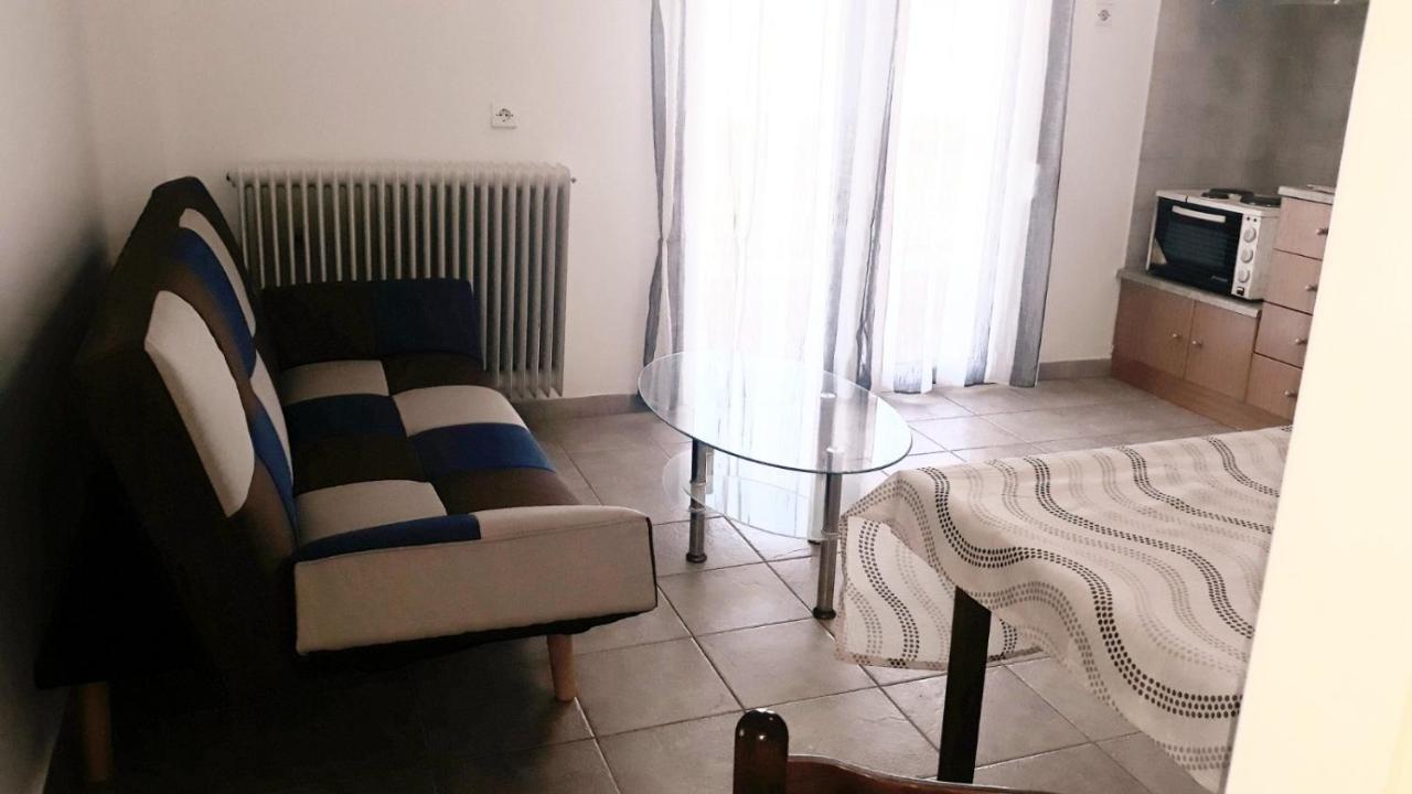 Central Apartments Eretria エクステリア 写真
