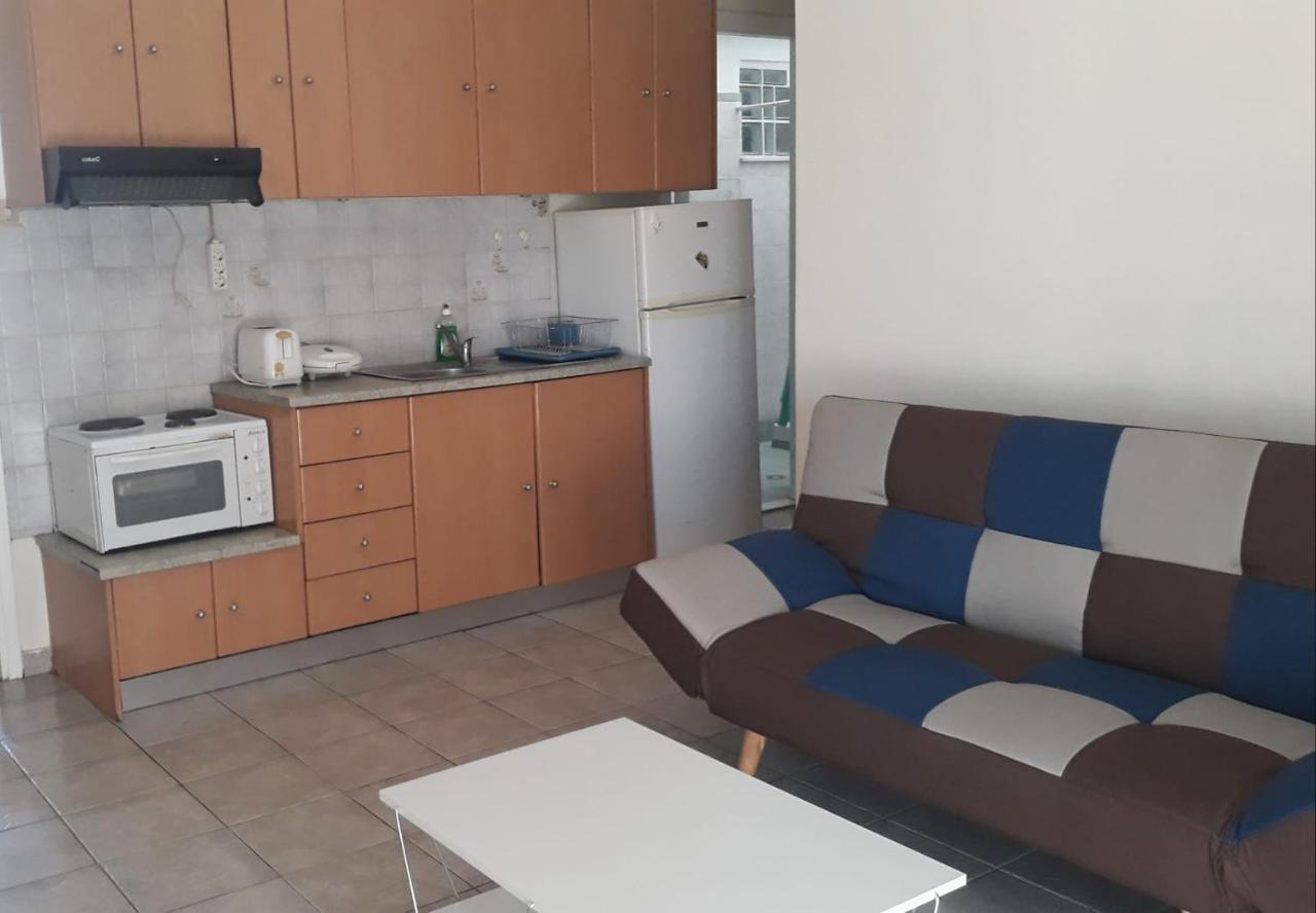 Central Apartments Eretria エクステリア 写真