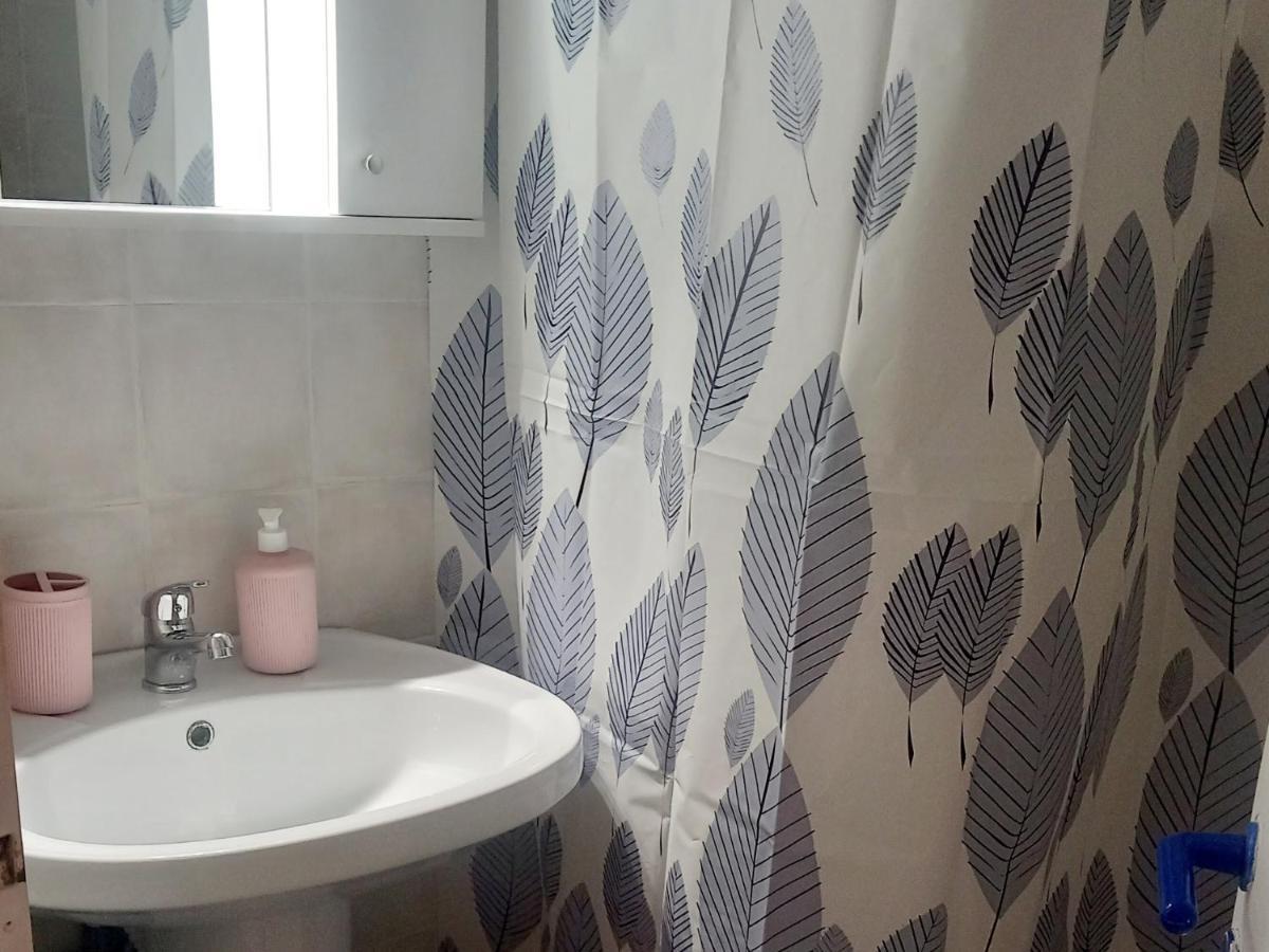 Central Apartments Eretria エクステリア 写真