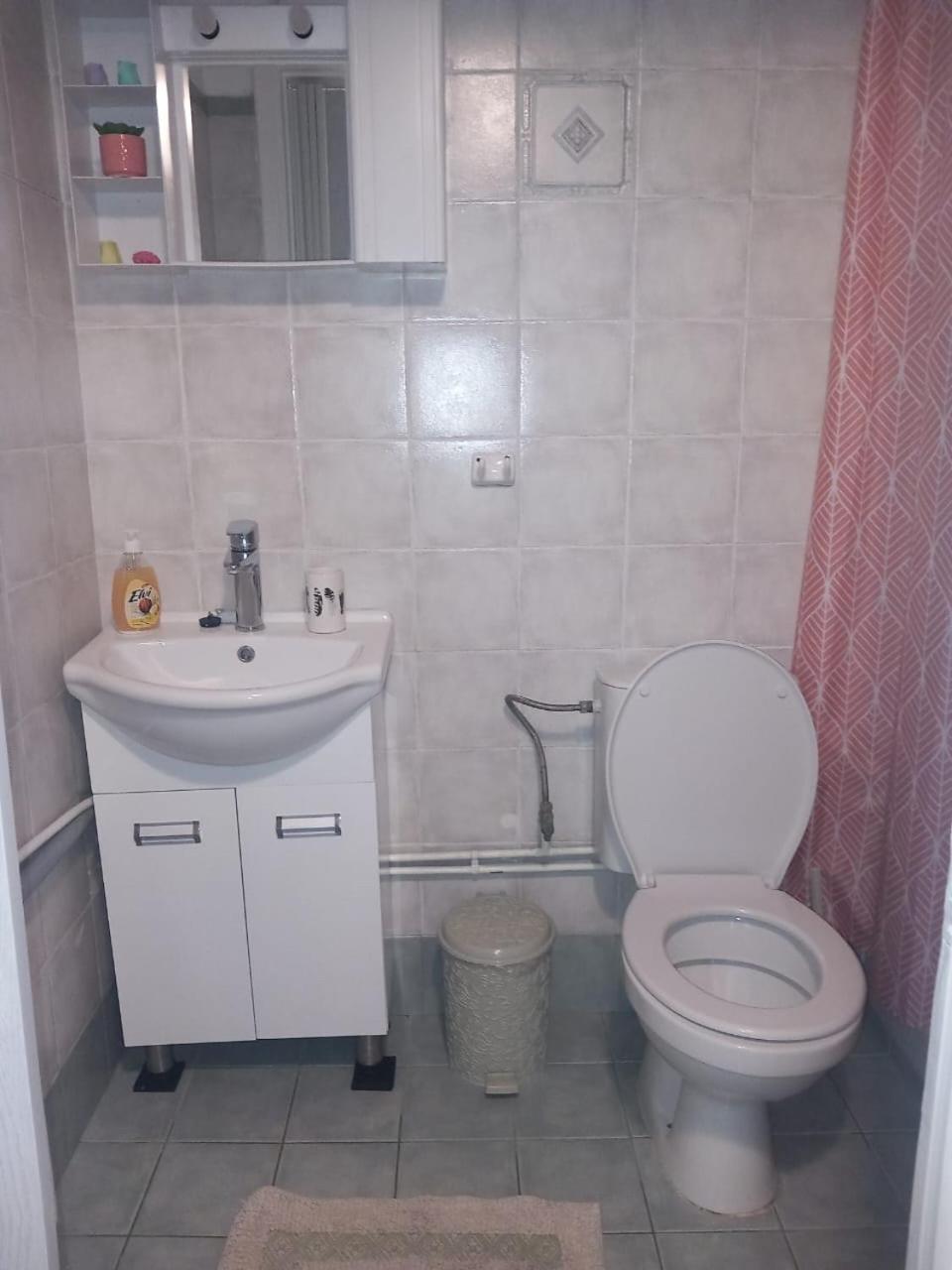 Central Apartments Eretria エクステリア 写真