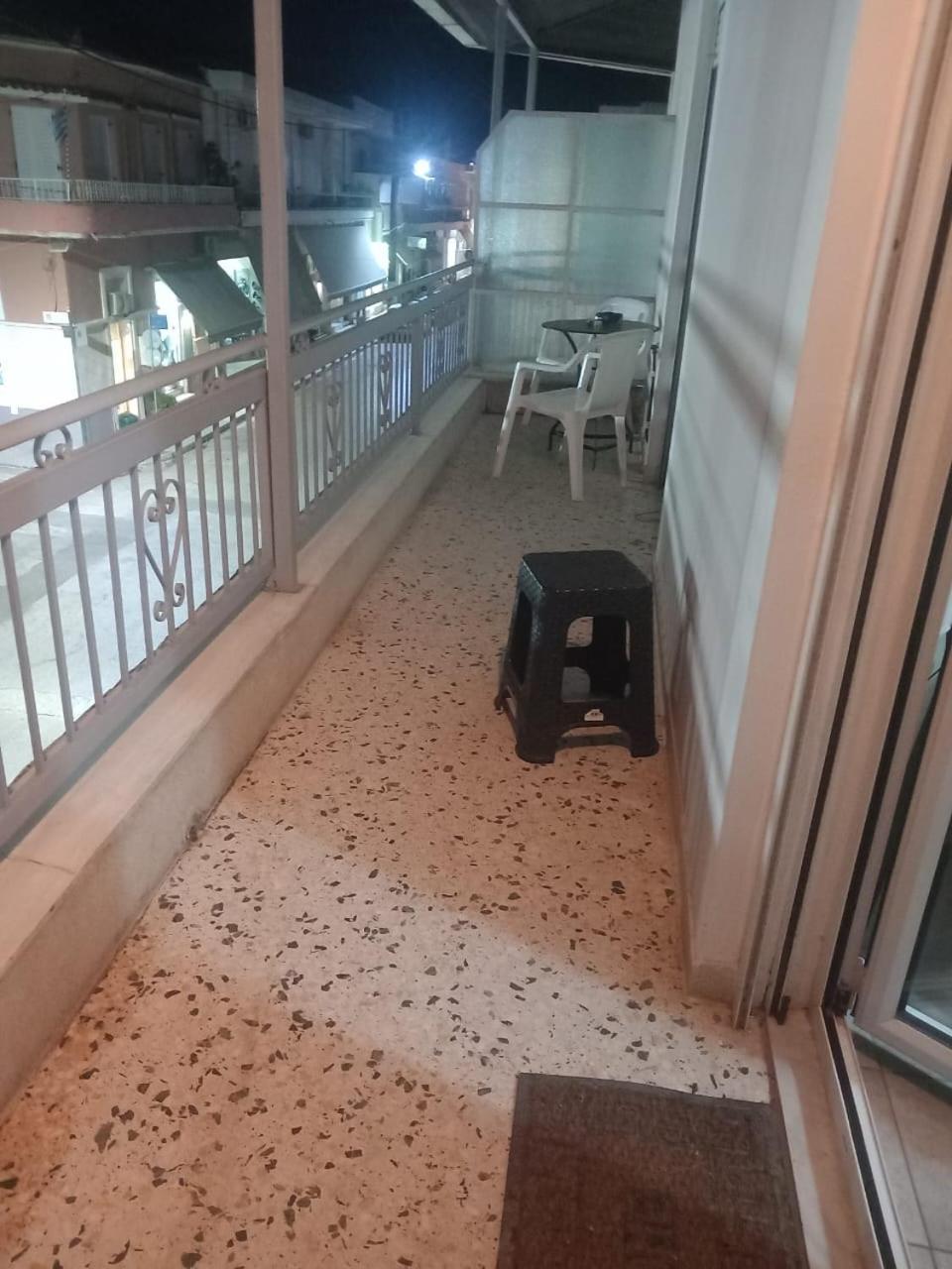 Central Apartments Eretria エクステリア 写真